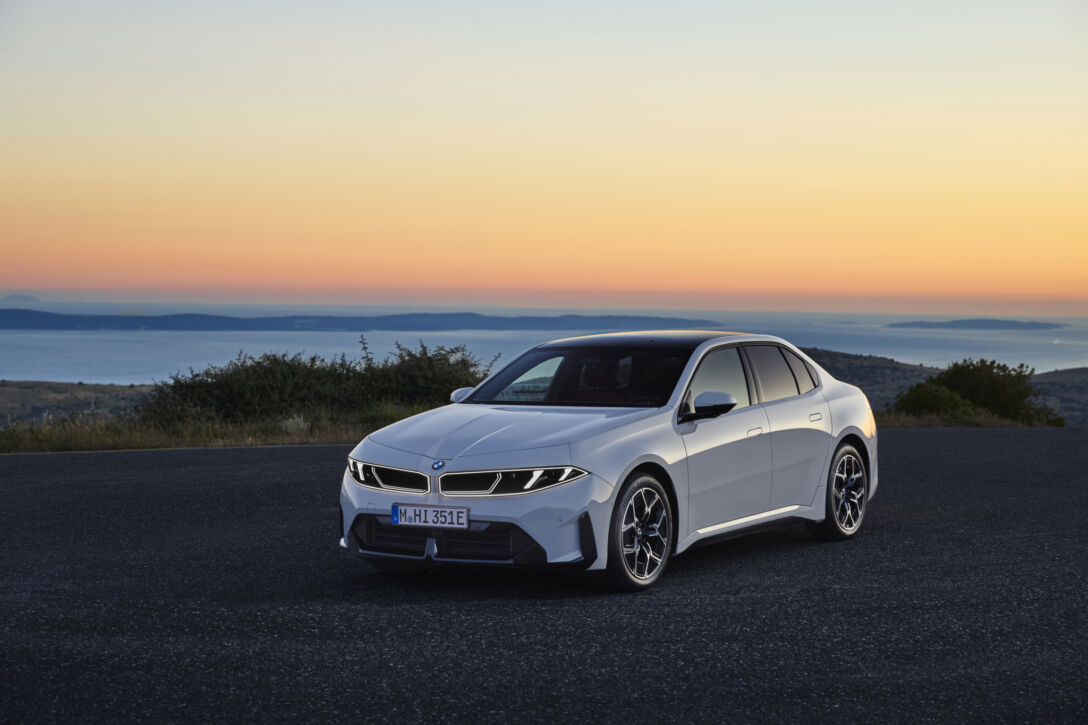 Model - i3 Sedan