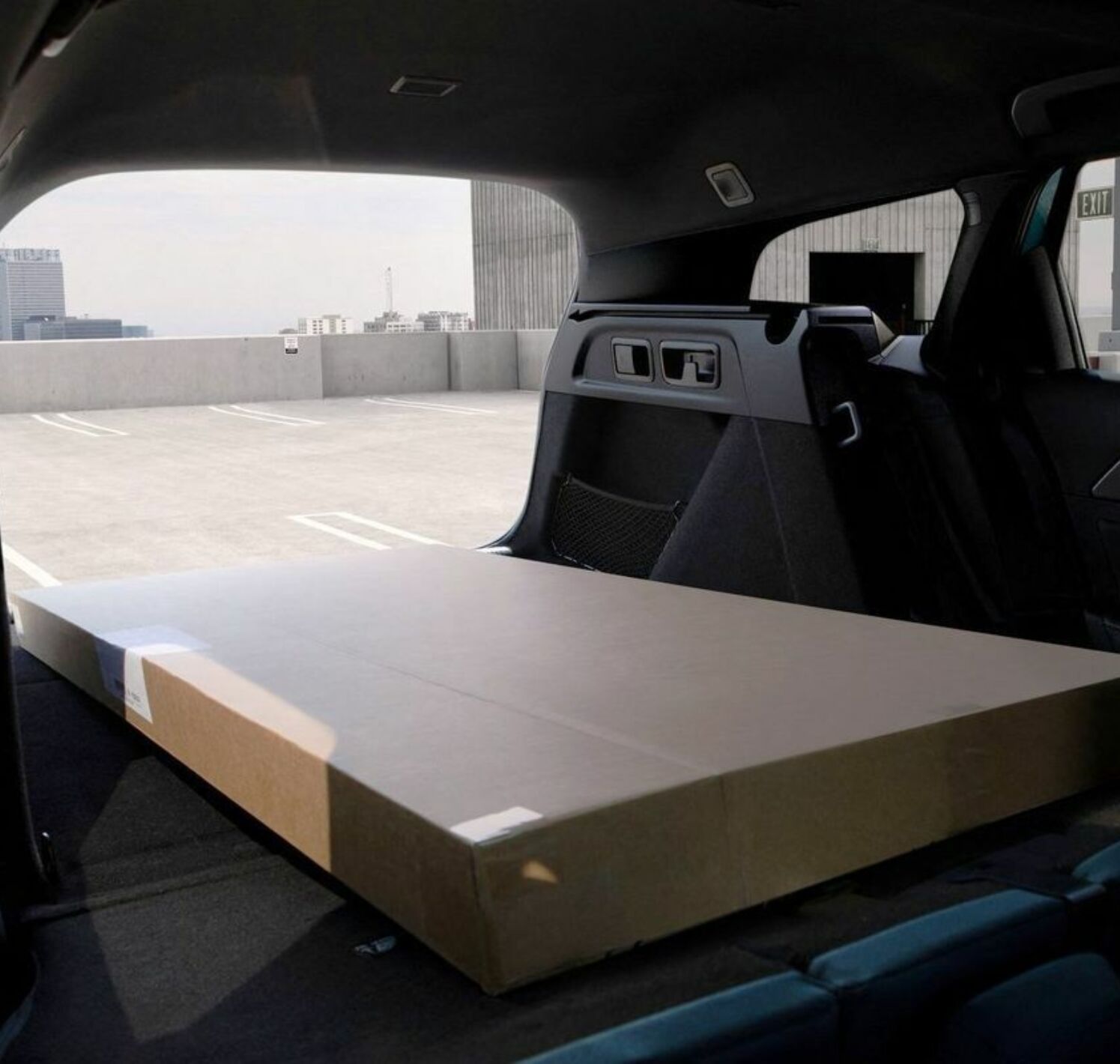 https://autofilter.sk/assets/files/images/308-sw/gallery/Peugeot-308-sw-2021-12-galeria_2025-04-10-201043_fqxq.jpeg - obrazok