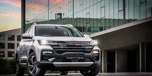 EVO Cuatro - dostupné SUV, ktoré stavia na výbave a jednoduchosti obrazok