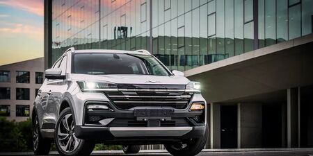 EVO Cuatro - dostupné SUV, ktoré stavia na výbave a jednoduchosti obrazok