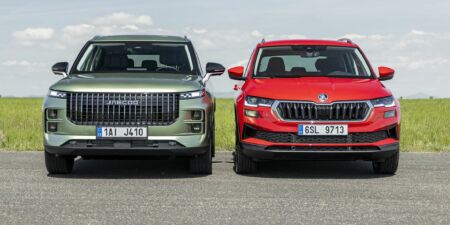 Jaecoo 7 1.6 TGDI 4x4 Exclusive vs. Škoda Karoq 1.5 TSI DSG Top – Je stále nutné trpět? obrazok