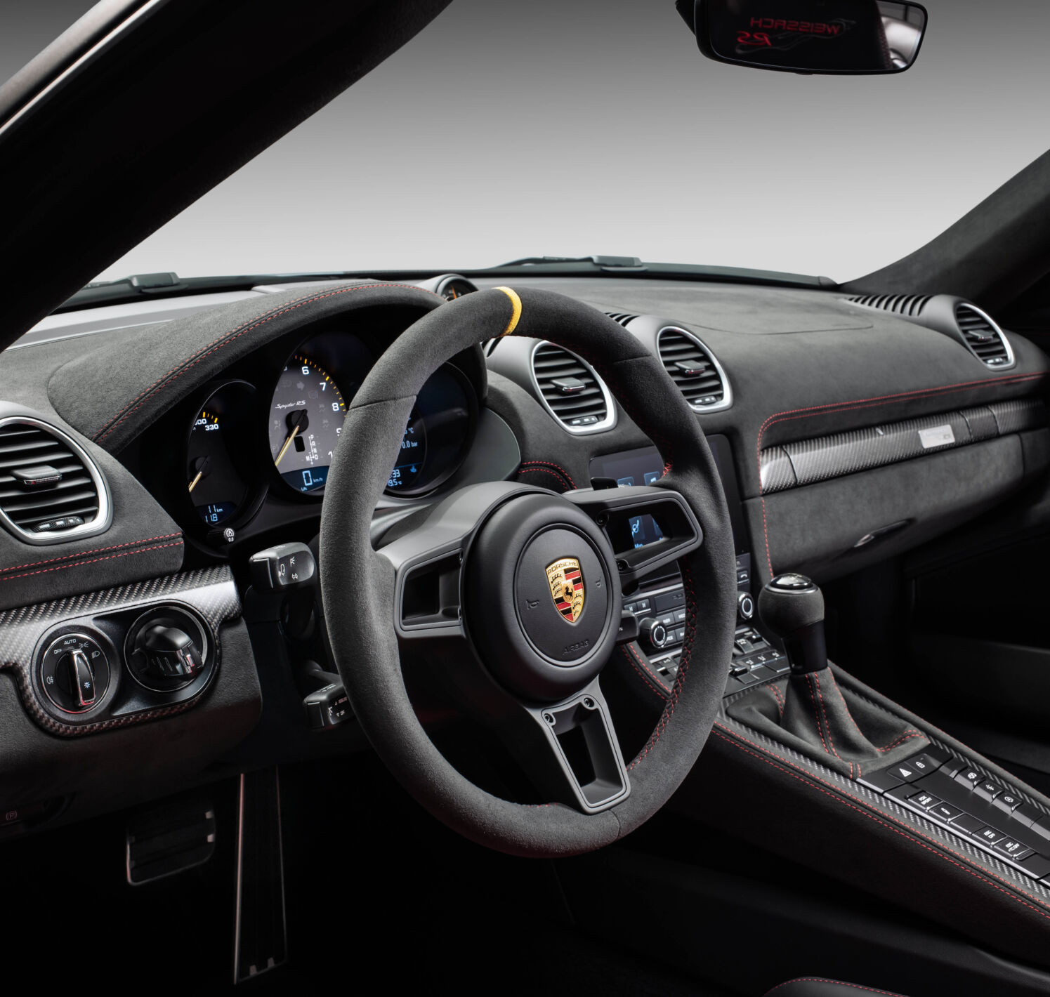 https://autofilter.sk/assets/files/images/718-cayman-gt4-rs-2/gallery/RG0009_718_Spyder_interior_Lenkrad_1.jpg - obrazok