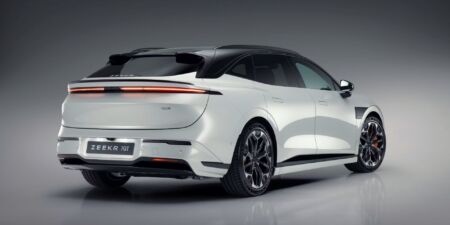 Zeekr 7GT - brútálne kombi s 480 kW nabíjaním za 46 000 €! obrazok