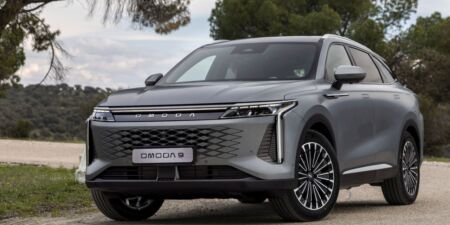 Omoda 9 SHS - plug-in hybridné SUV s elektrickým dojazdom 145 km obrazok