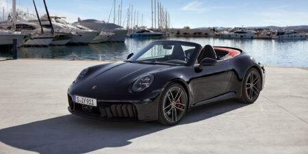 911 Carrera Cabriolet pridáva otvorenú strechu bez straty základnej univerzálnosti obrazok