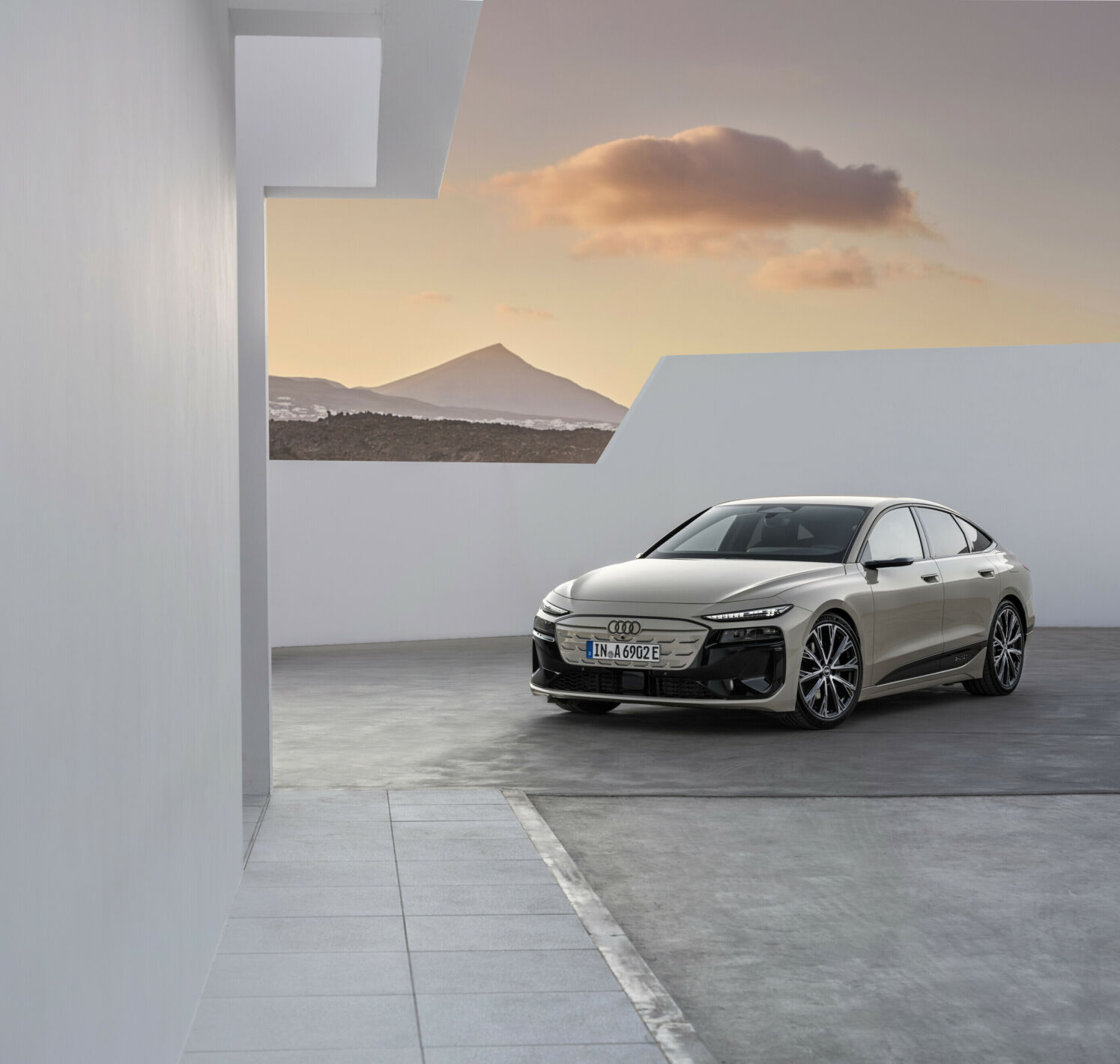 https://autofilter.sk/assets/files/images/a6-sportback-e-tron/gallery/A243189-medium_2025-04-10-202333_tlbo.jpg - obrazok