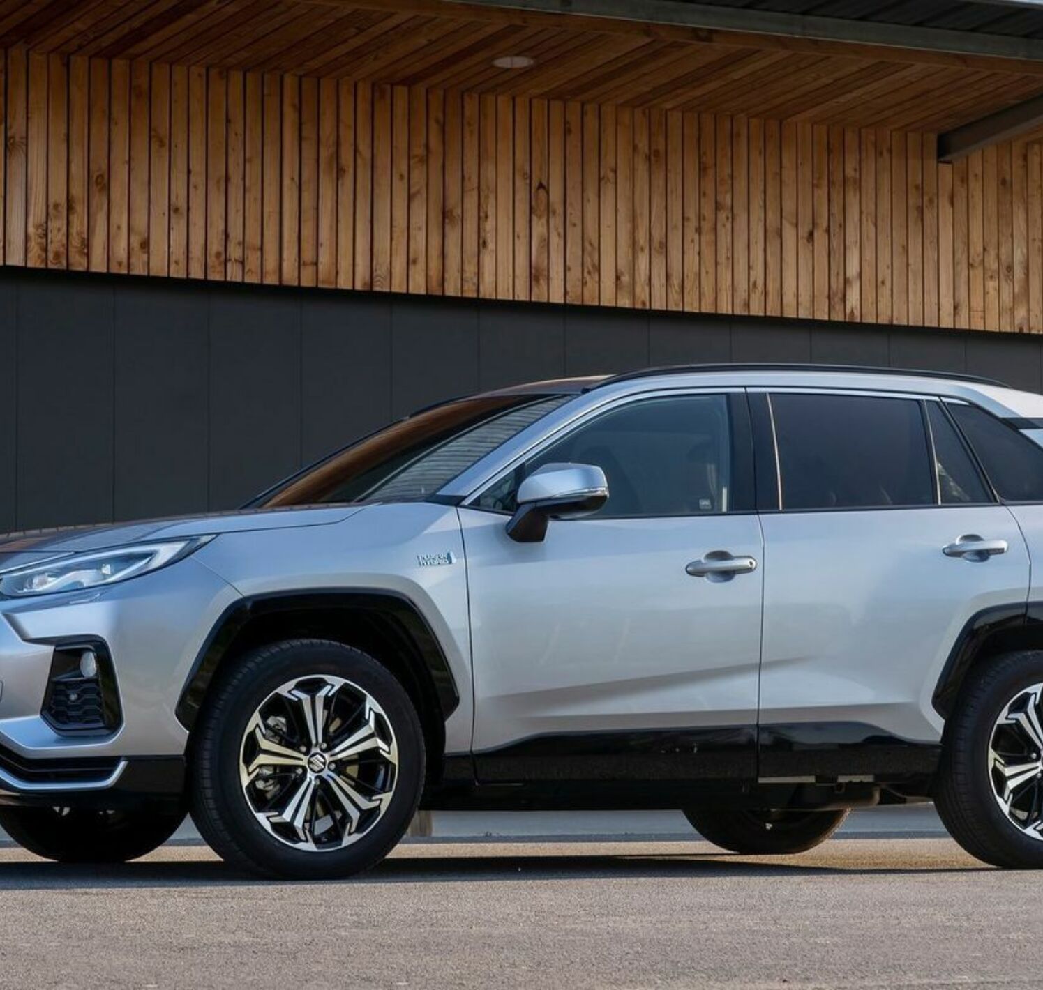 https://autofilter.sk/assets/files/images/across/gallery/Suzuki-across-2021-47-galeria_2025-04-10-213104_edfz.jpeg - obrazok
