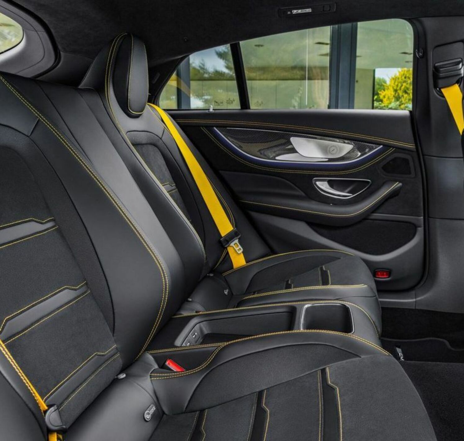 https://autofilter.sk/assets/files/images/amg-gt-e-performance-4-dverove-kupe/gallery/Mercedes-amg-gt63-2018-galeria_2025-04-10-210734_oeff.jpg - obrazok