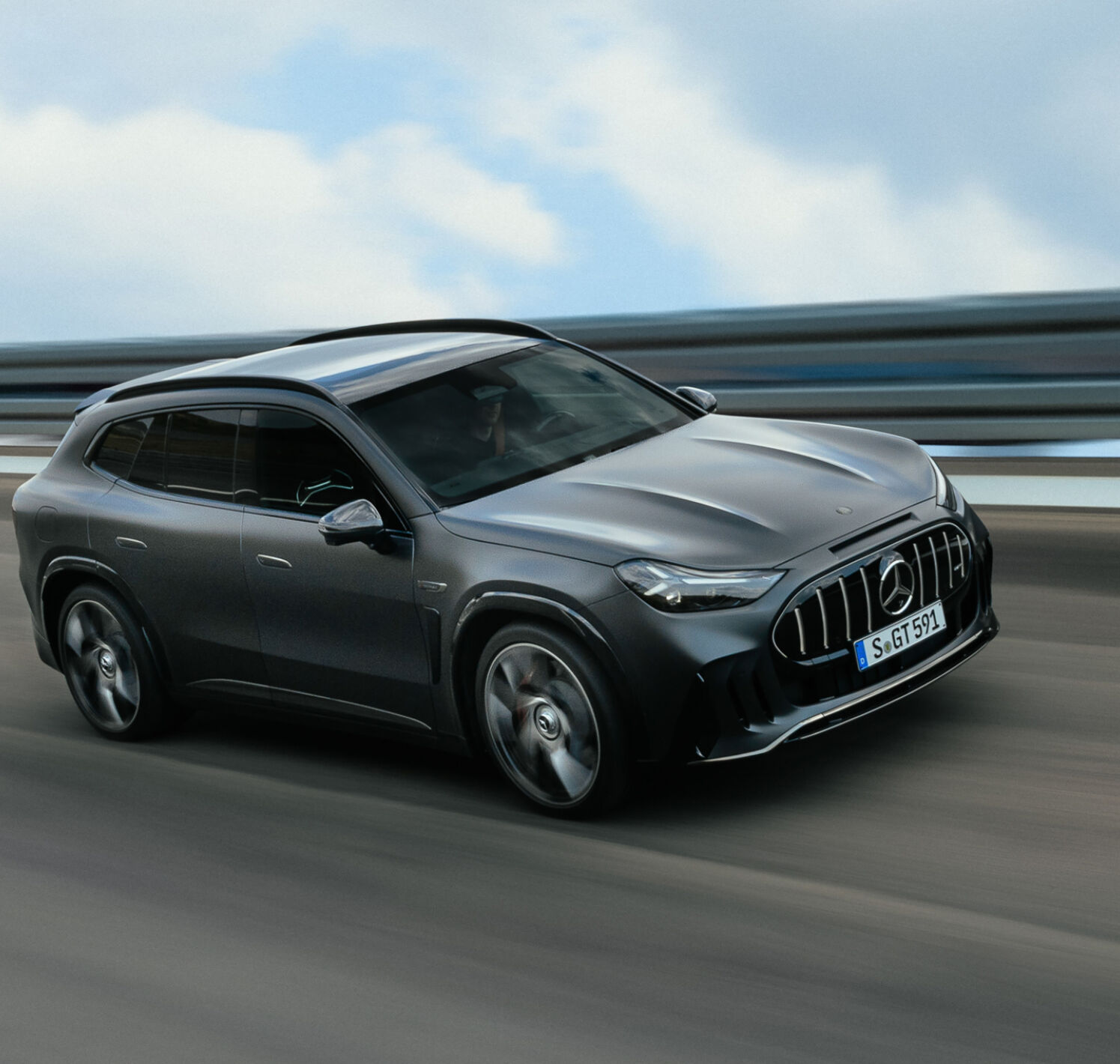 https://autofilter.sk/assets/files/images/amg-gt-suv/gallery/26c0332_070.jpg - obrazok