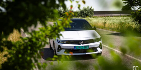Test Opel Astra PHEV: Atraktívny plug-in hybrid pre masy? obrazok