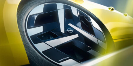 Opel Astra PHEV: keď chceš jazdiť elektricky, ale bez obmedzení obrazok