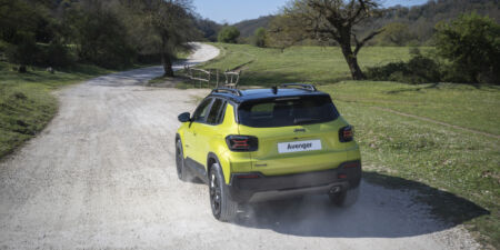 Jeep Avenger je ešte odolnejší. S faceliftom prichádza aj výročná edícia obrazok