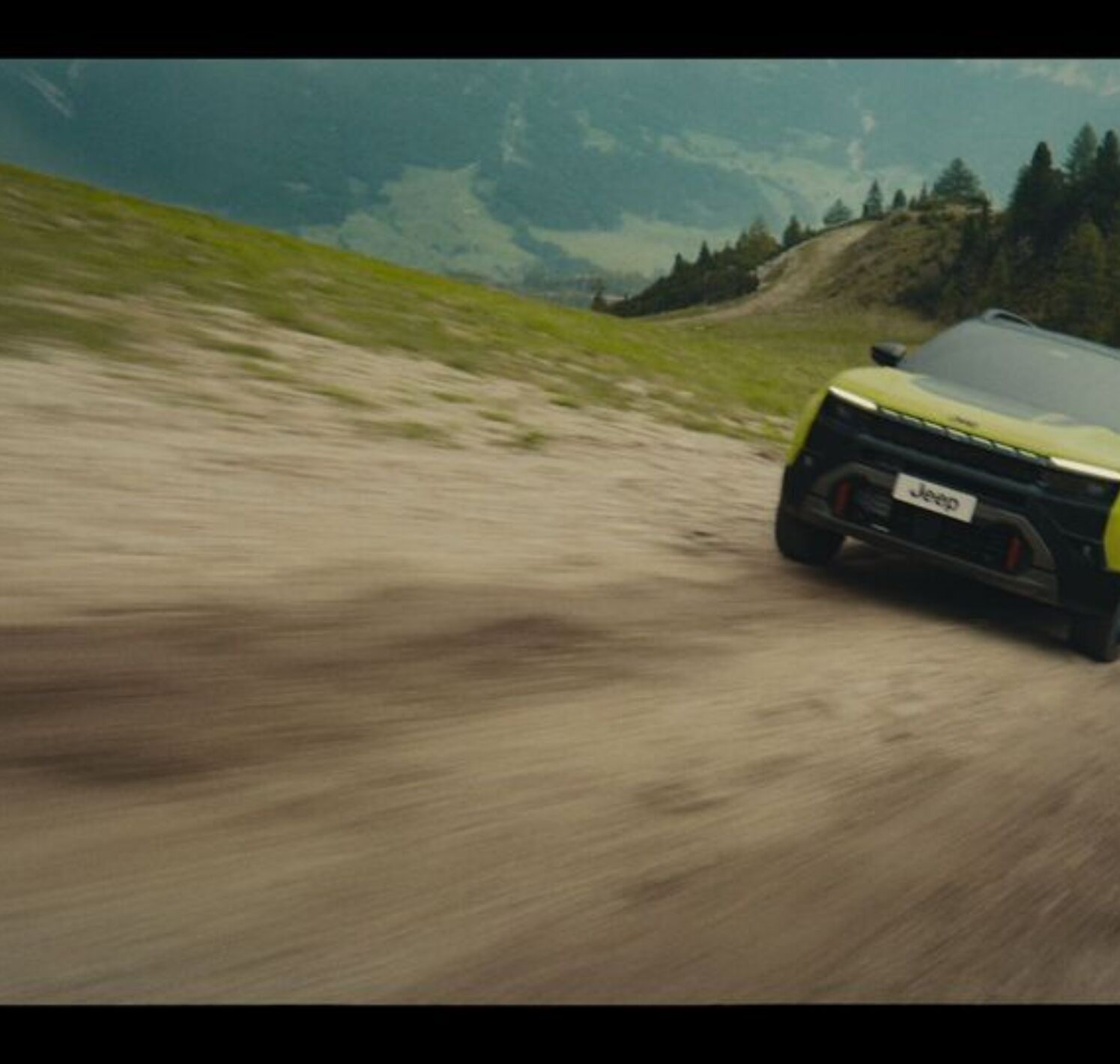 https://autofilter.sk/assets/files/images/avenger-ev/gallery/jeep-avenger-animals-italia.jpg - obrazok