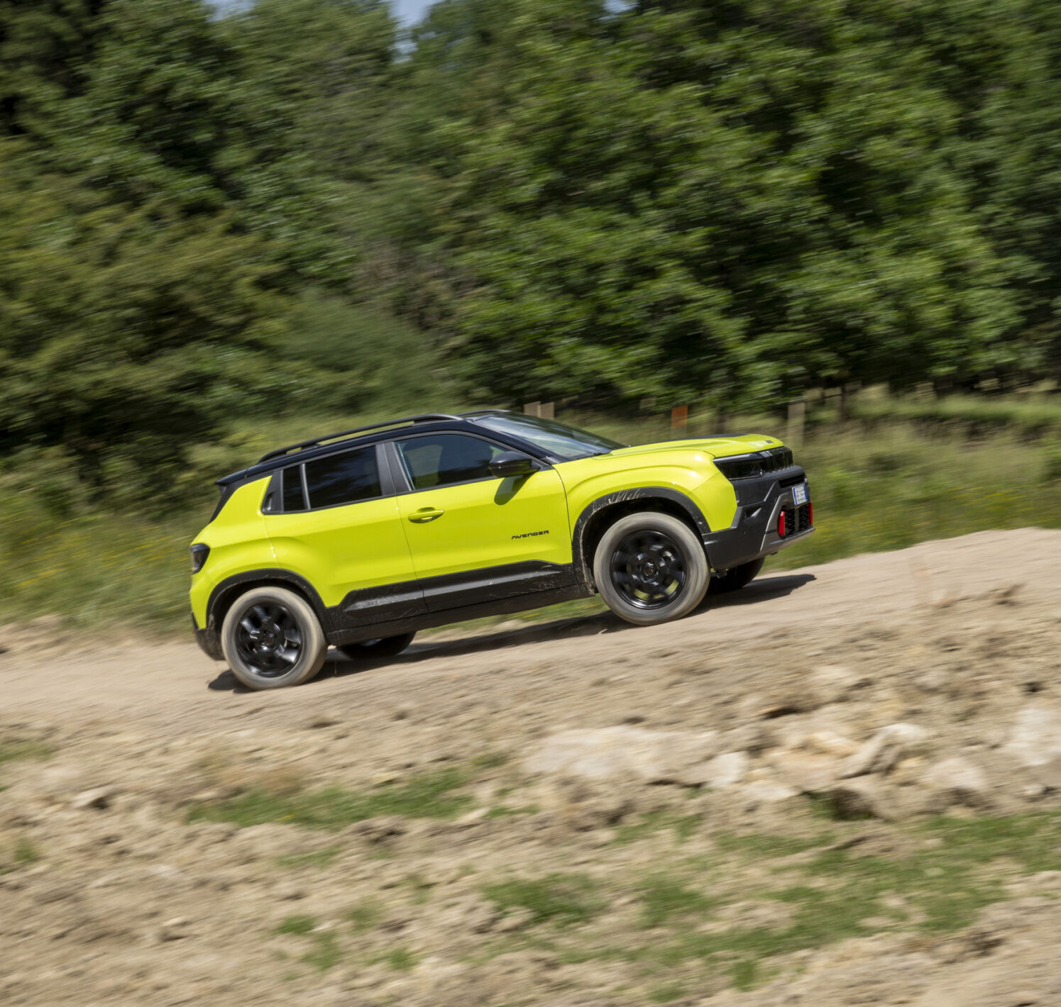 https://autofilter.sk/assets/files/images/avenger-ev/gallery/jeep-avenger.jpg - obrazok