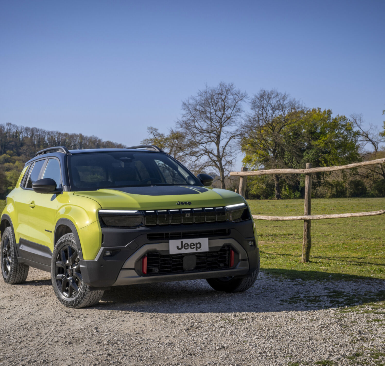 https://autofilter.sk/assets/files/images/avenger/gallery/new-jeep-avenger-4xe12.jpg - obrazok