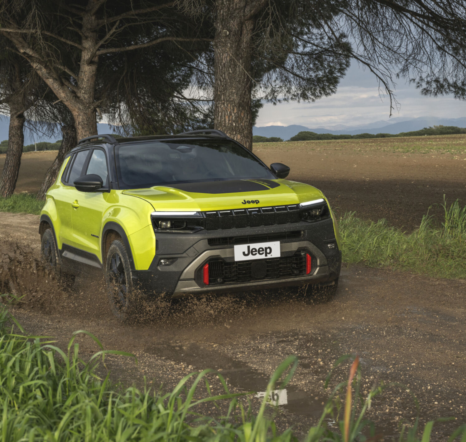 https://autofilter.sk/assets/files/images/avenger/gallery/new-jeep-avenger-4xe3.jpg - obrazok