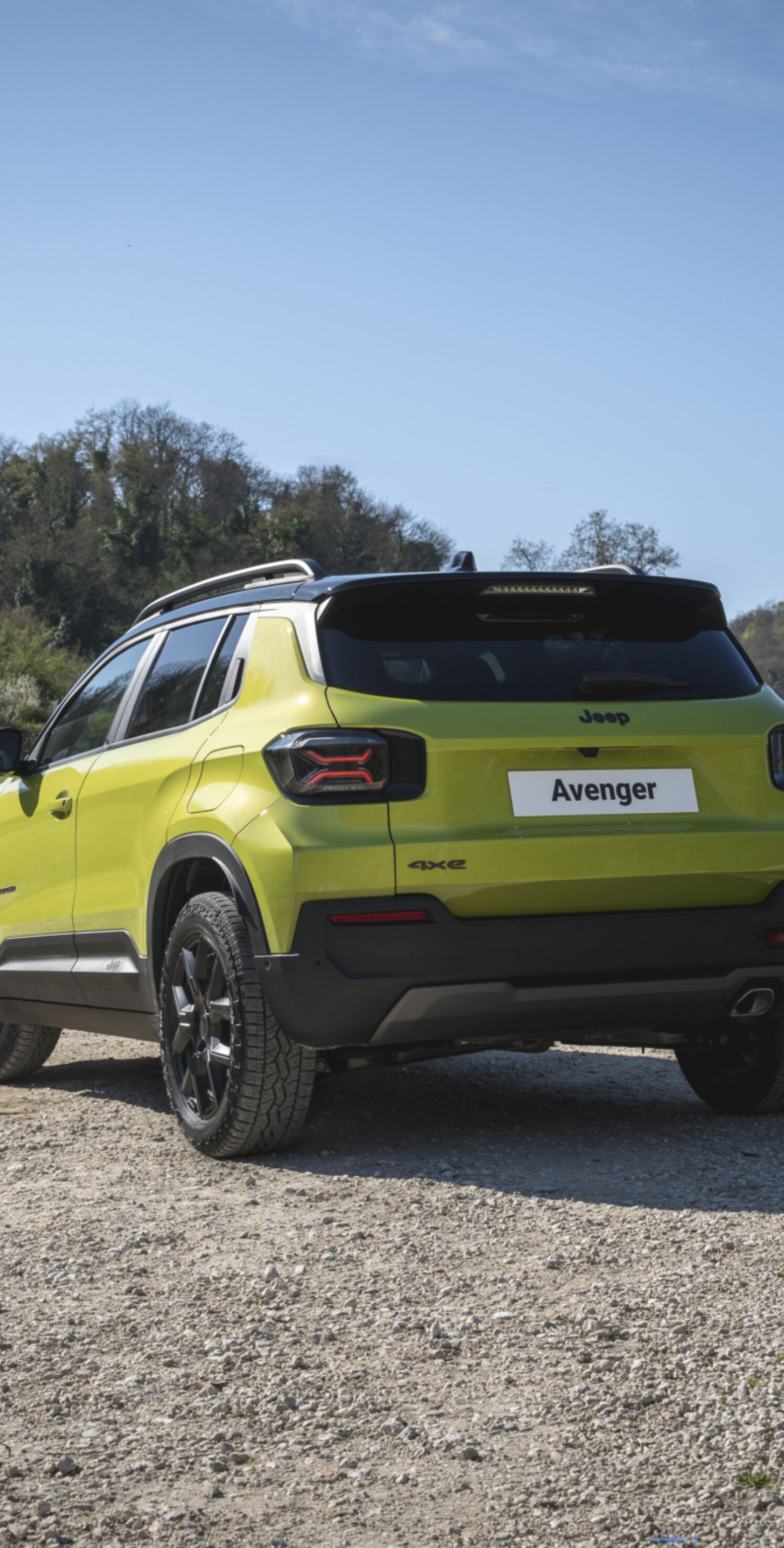 https://autofilter.sk/assets/files/images/avenger/gallery/new-jeep-avenger-4xe10.jpg - obrazok