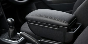 Boľavý chrbát na dlhých cestách? Dorobte si lakťovú opierku (Návod na výber) obrazok