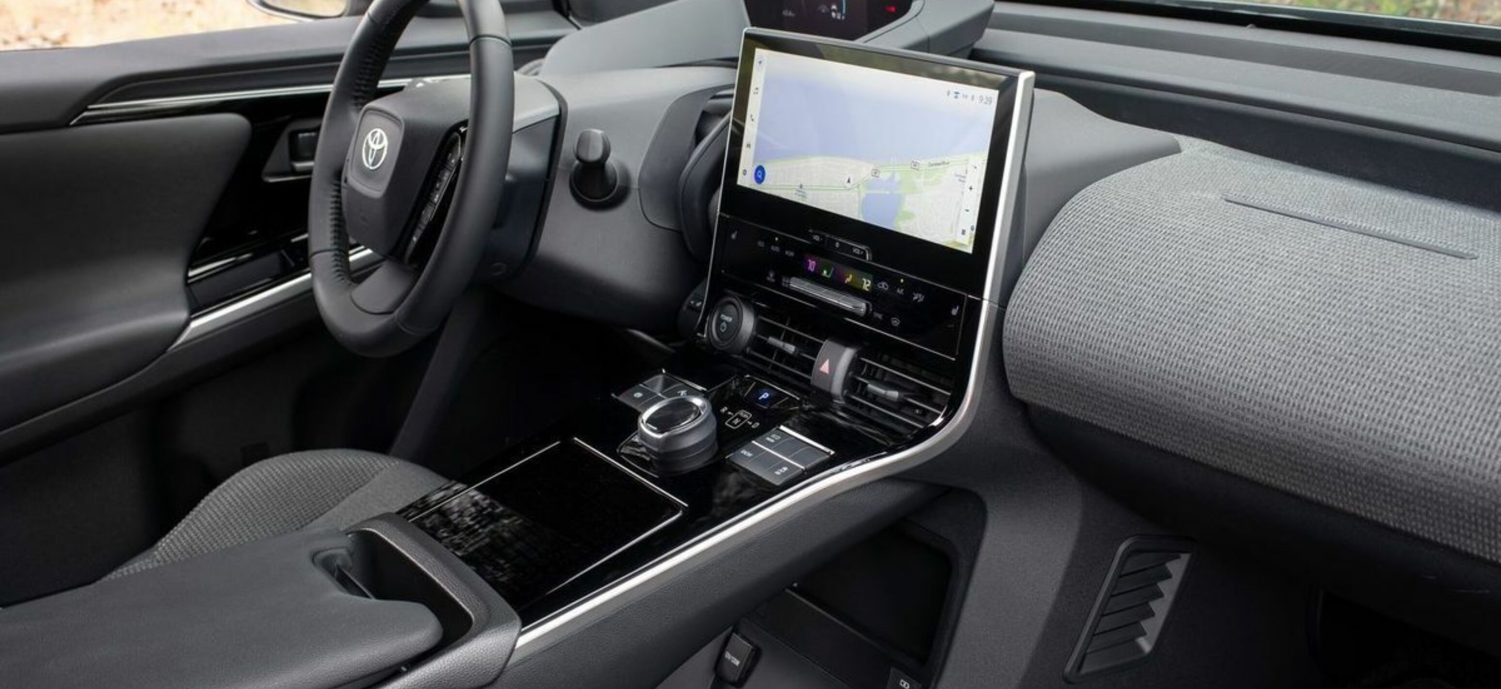 https://autofilter.sk/assets/files/images/bz4x/gallery/Toyota-bz4x-2022-11-galeria_2025-04-10-213324_oujz.jpg - obrazok