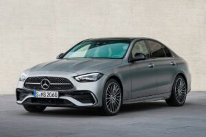 Mercedes-Benz C-Class PHEV sedan – plug-in hybrid, ktorý spája elektrický dojazd s klasickým sedanom