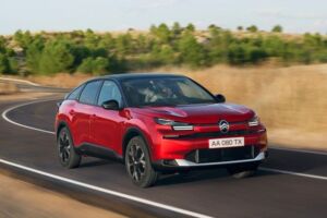 Citroën C4 - komfortný crossover s hybridom