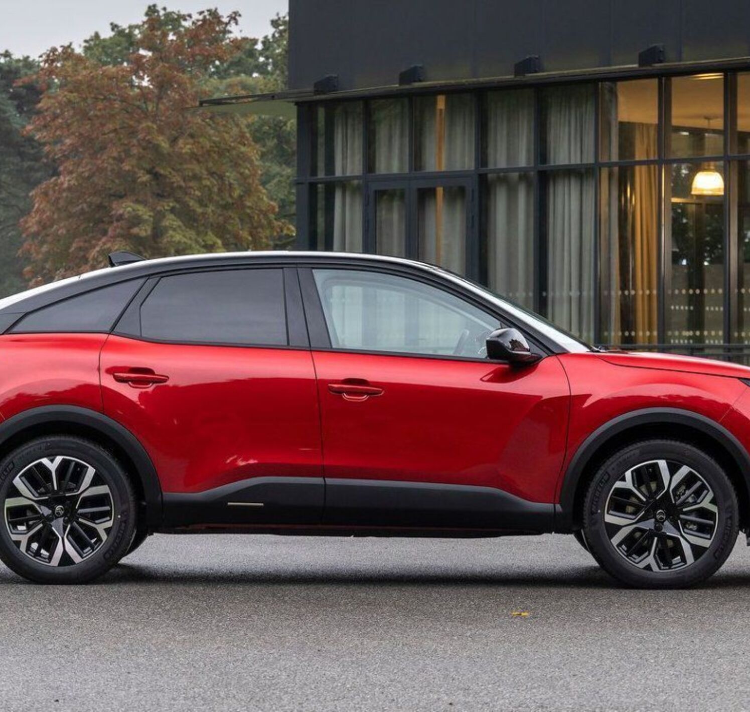 https://autofilter.sk/assets/files/images/c4/gallery/Citroen-c4-2024-20-galeria_2025-04-10-204017_xgjl.jpg - obrazok