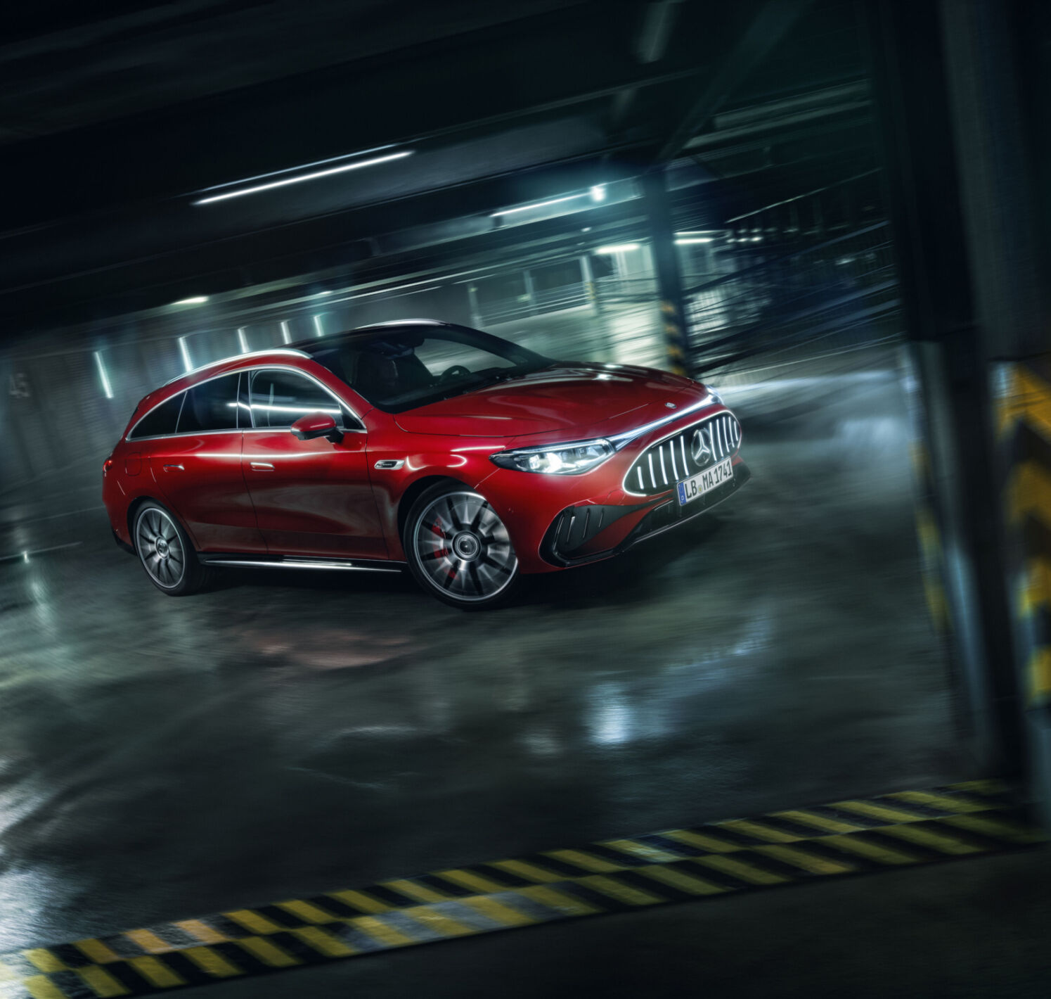 https://autofilter.sk/assets/files/images/cla-amg-elektromobil-2/gallery/26c0216_002.jpg - obrazok