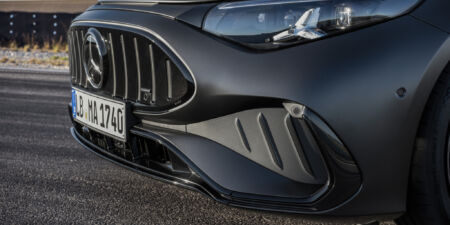 Prichádza takmer 700-koňové monštrum s názvom CLA 45. Postará sa o to Mercedes-AMG obrazok