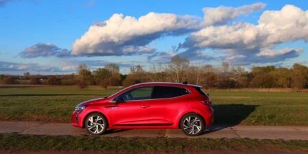 TEST: Mitsubishi Colt HEV – bez zástrčky. Zábavne, dynamicky, úsporne. obrazok