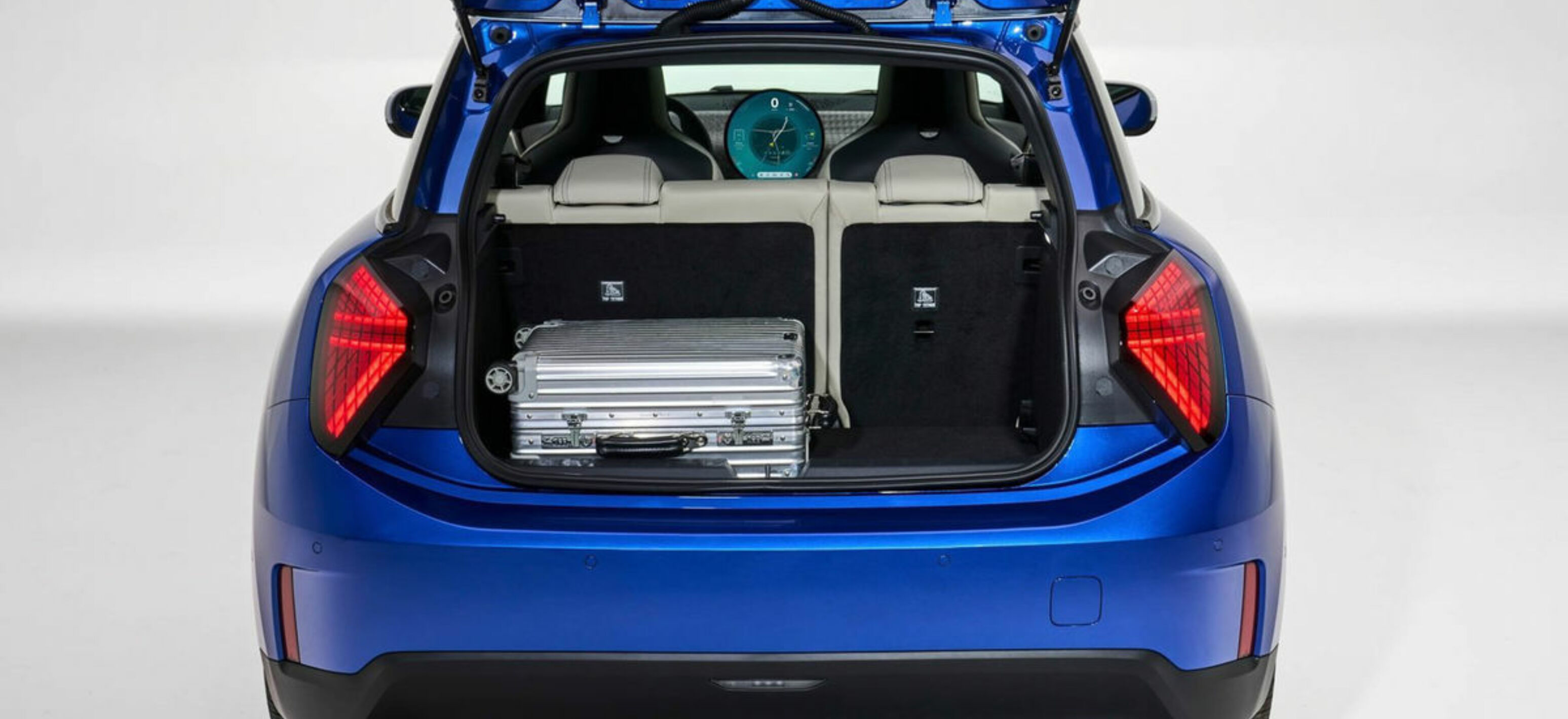 https://autofilter.sk/assets/files/images/cooper-ev/gallery/Mini-cooper-se-2023-21-galeria_2025-04-10-211944_xjgh.jpg - obrazok