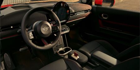 Mini Cooper JCW má 231 koní a kufor na víkend. Kupuje sa srdcom obrazok