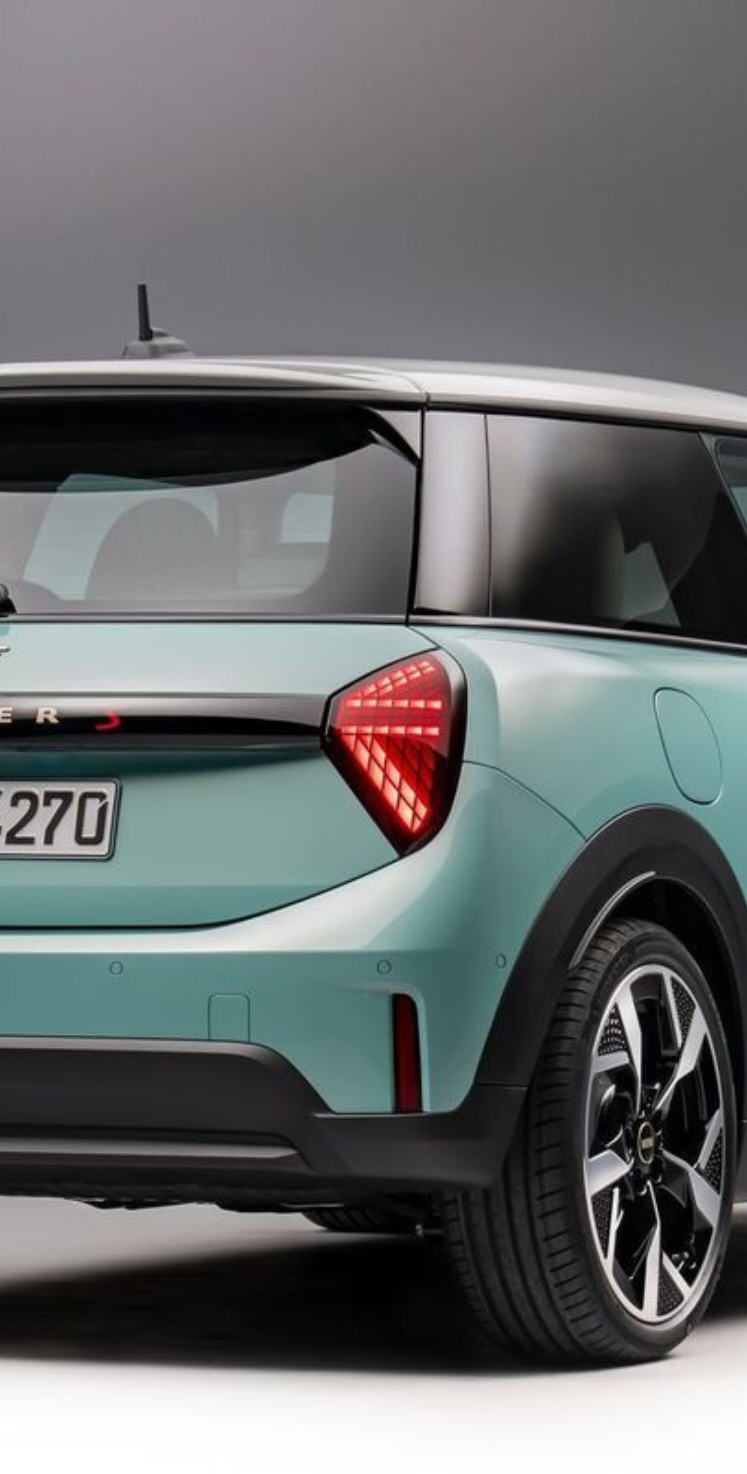 https://autofilter.sk/assets/files/images/cooper/gallery/Mini-cooper-s-2024-06-galeria_2025-04-10-211852_mxpu.jpg - obrazok