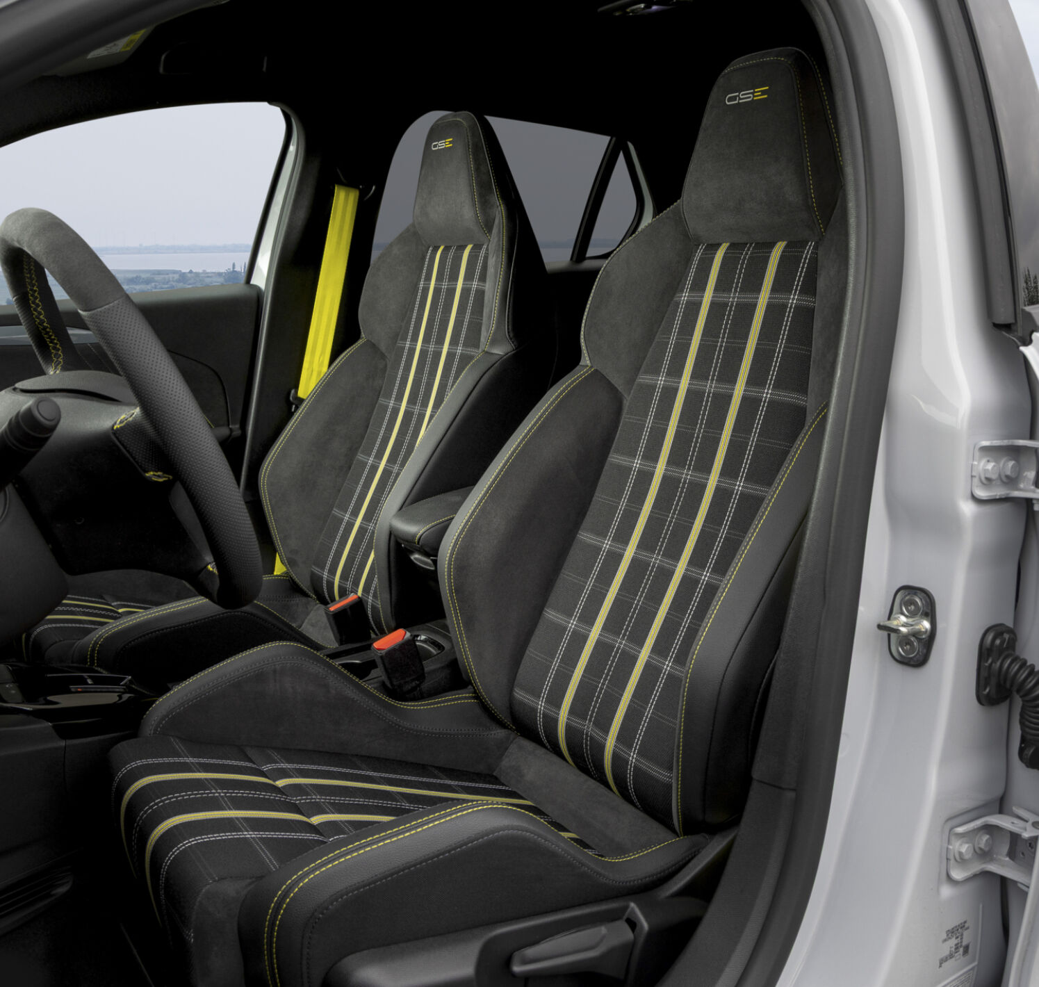 https://autofilter.sk/assets/files/images/corsa-gse/gallery/opel-corsa-gse19.jpg - obrazok