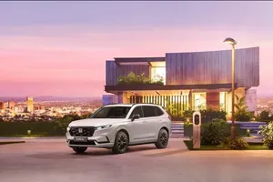 Honda CR-V e:HEV a e:PHEV: veľké rodinné SUV s dvoma cestami k hybridu