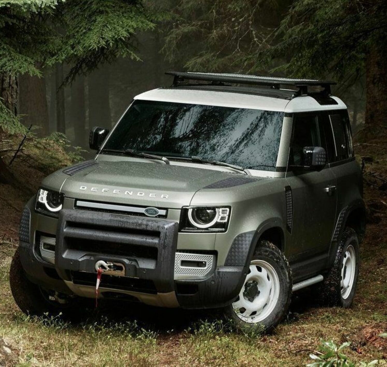 https://autofilter.sk/assets/files/images/defender-90/gallery/Land-rover-defender-110-2019-49-galeria_2025-04-10-205426_qnev.jpg - obrazok