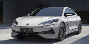 Denza Z9 GT PHEV – technologické GT kombi s výkonom superšportu obrazok