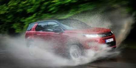 TEST: LAND ROVER DISCOVERY SPORT D180 MHEV AWD obrazok