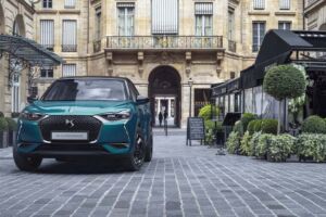 DS 3: kompaktný prémiový crossover s úsporným benzínovým hybridom