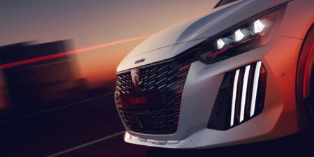 Peugeot e-208 GTi prichádza na trh a odhaľuje aj cenu obrazok