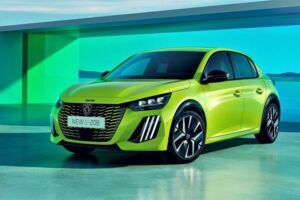 Peugeot e-208 funguje najlepšie v meste. Silnejšia verzia rozšíri jeho rajón