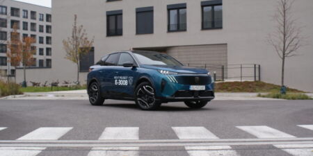 Peugeot E-3008: Francúzska moderna (test) obrazok