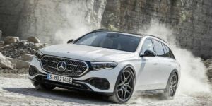 Mercedes-Benz Trieda E All-Terrain: kombi pre tých, ktorým je SUV zbytočne vysoké obrazok