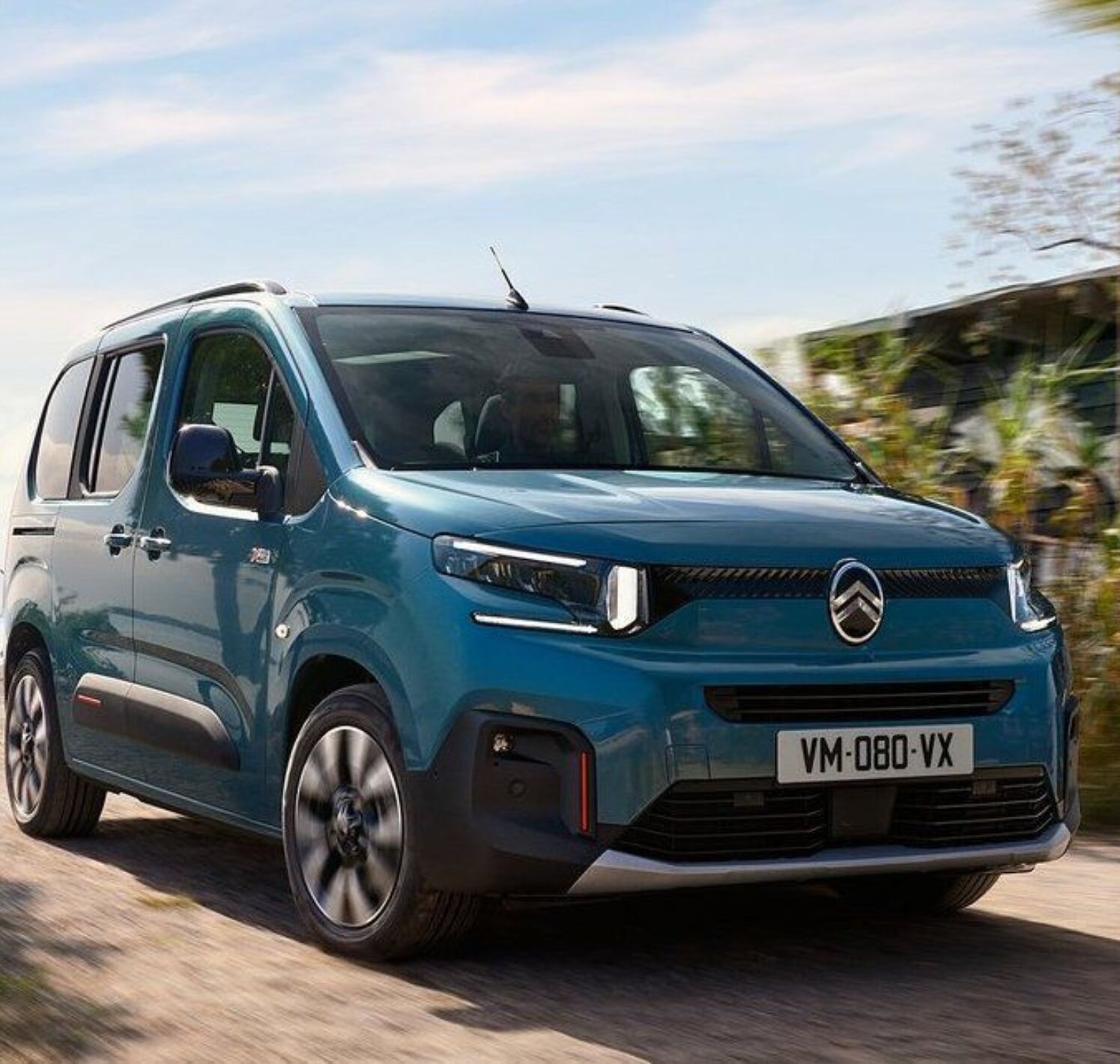 https://autofilter.sk/assets/files/images/e-berlingo/gallery/Citroen-e-berlingo-2024-09-galeria_2025-04-10-204219_zyds.jpg - obrazok