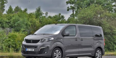 TEST - Peugeot e-Traveller (75 kWh) obrazok