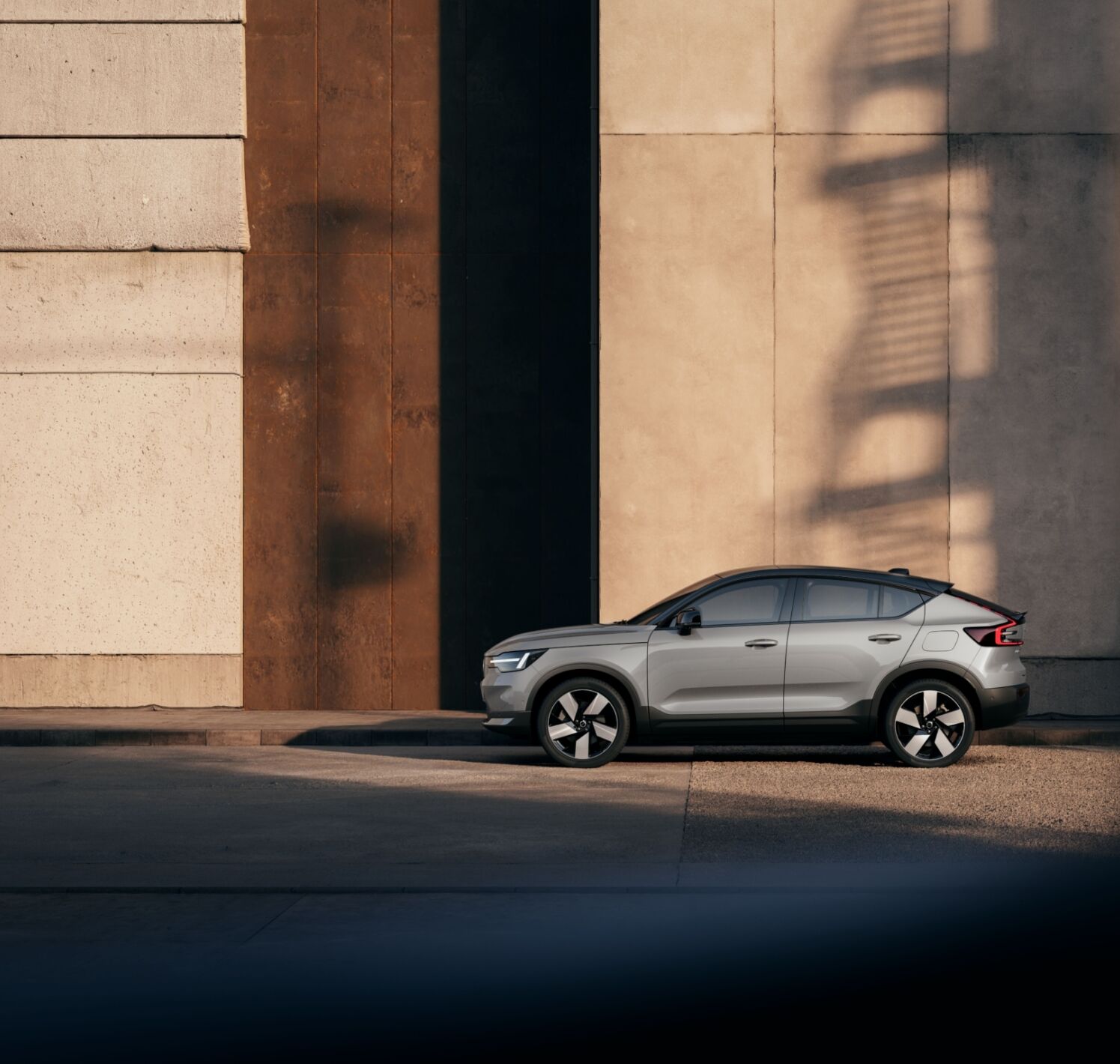 https://autofilter.sk/assets/files/images/ec40/gallery/The_New_Volvo_EC40_Exterior_Profile.jpg - obrazok