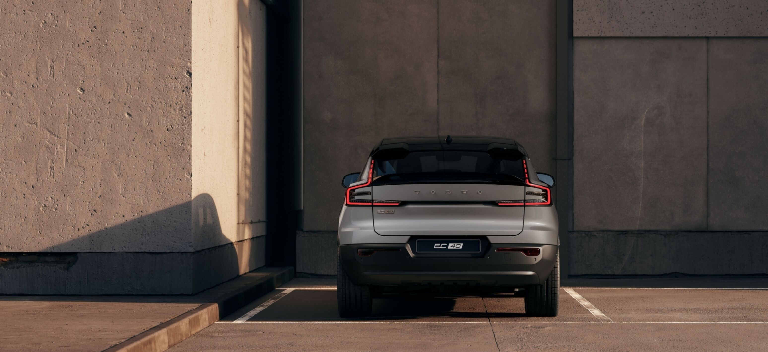 https://autofilter.sk/assets/files/images/ec40/gallery/The_New_Volvo_EC40_Exterior_FullRear.jpg - obrazok