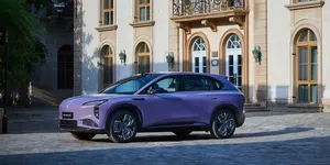 Hongqi EHS7 – elektrické SUV, ktoré spája luxus, výkon a praktickosť obrazok
