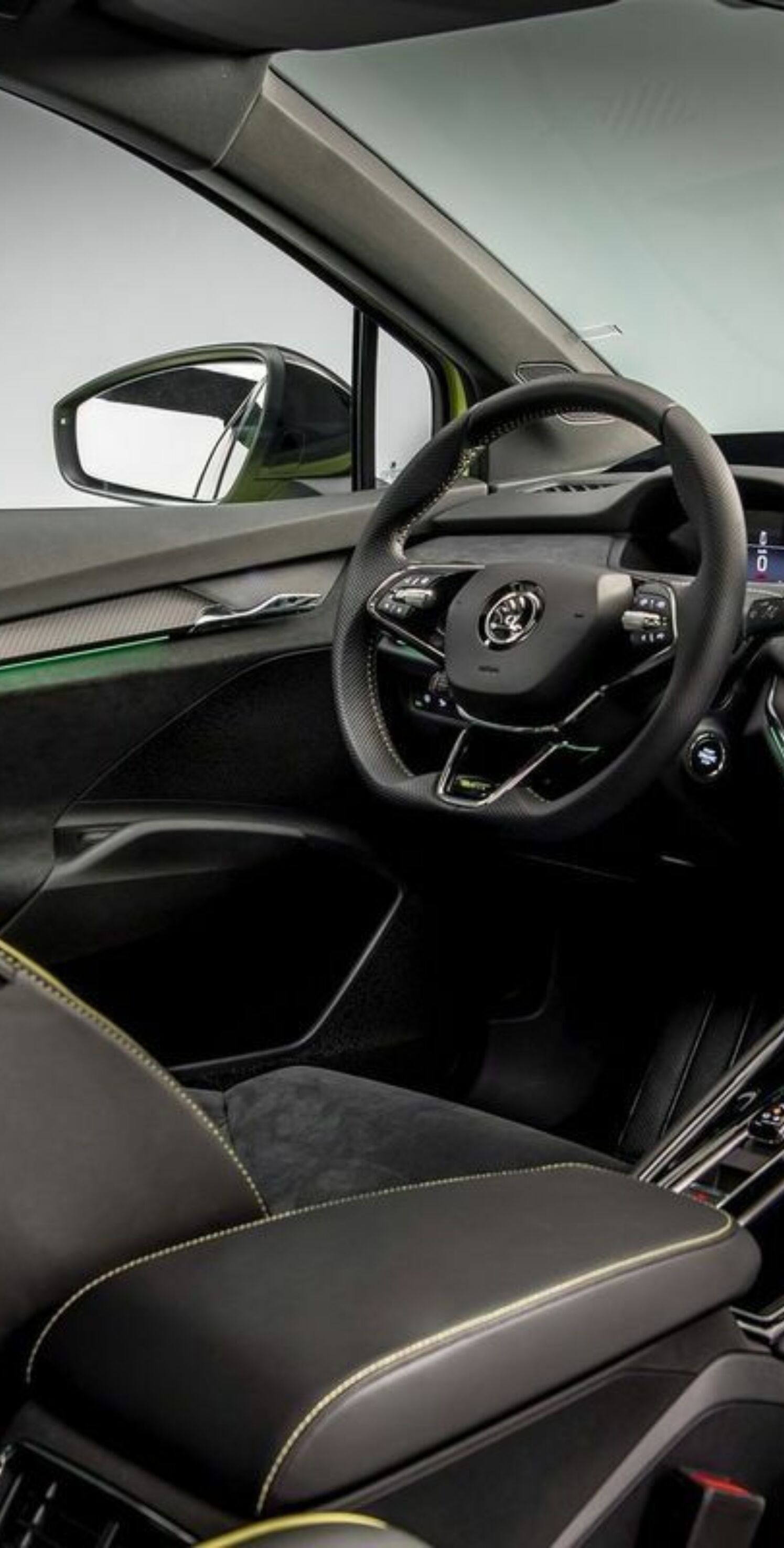 https://autofilter.sk/assets/files/images/enyaq-coupe-rs/gallery/Skoda-enyaq-coupe-rs-iv-2022-06-galeria_2025-04-10-200828_typg.jpg - obrazok