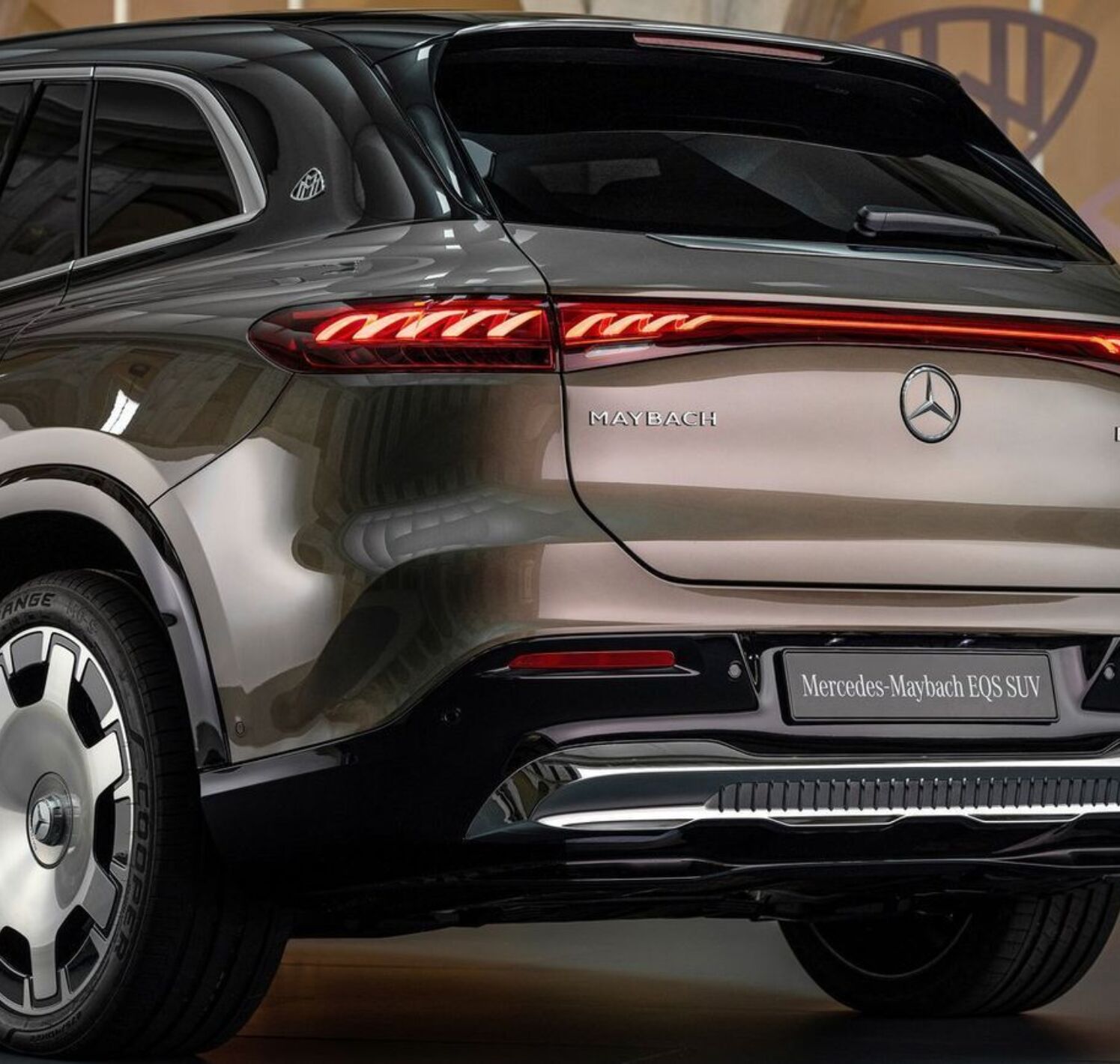 https://autofilter.sk/assets/files/images/eqs-suv-maybach/gallery/Mercedes-maybach-eqs-suv-6-galeria_2025-04-10-211649_yofk.jpg - obrazok