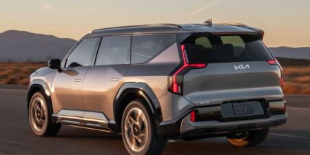 Kia EV9 GT: Toto rodinné SUV dá zabrať žalúdku. Stovku zvládne za 4,3 s obrazok